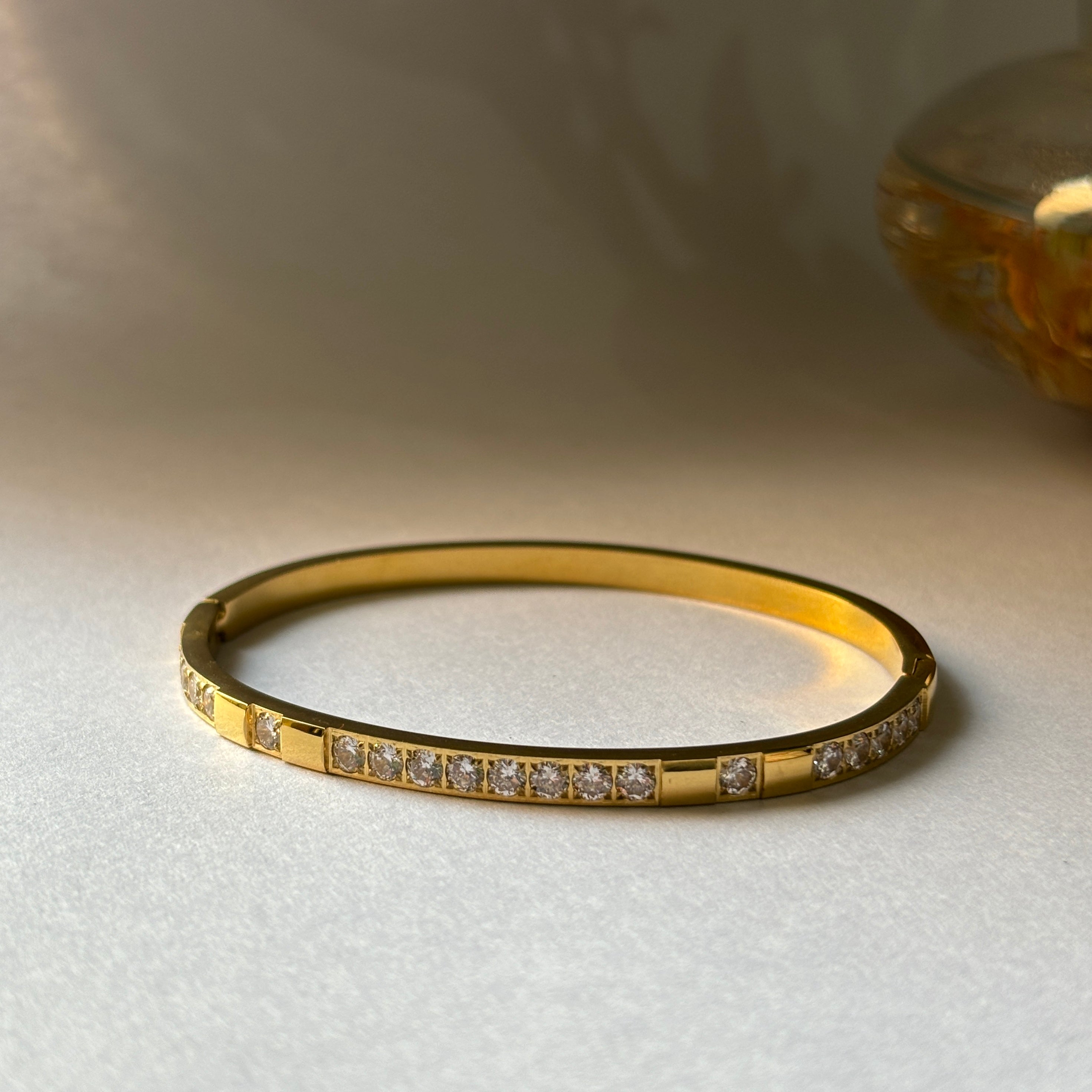 Bella luv bracelet