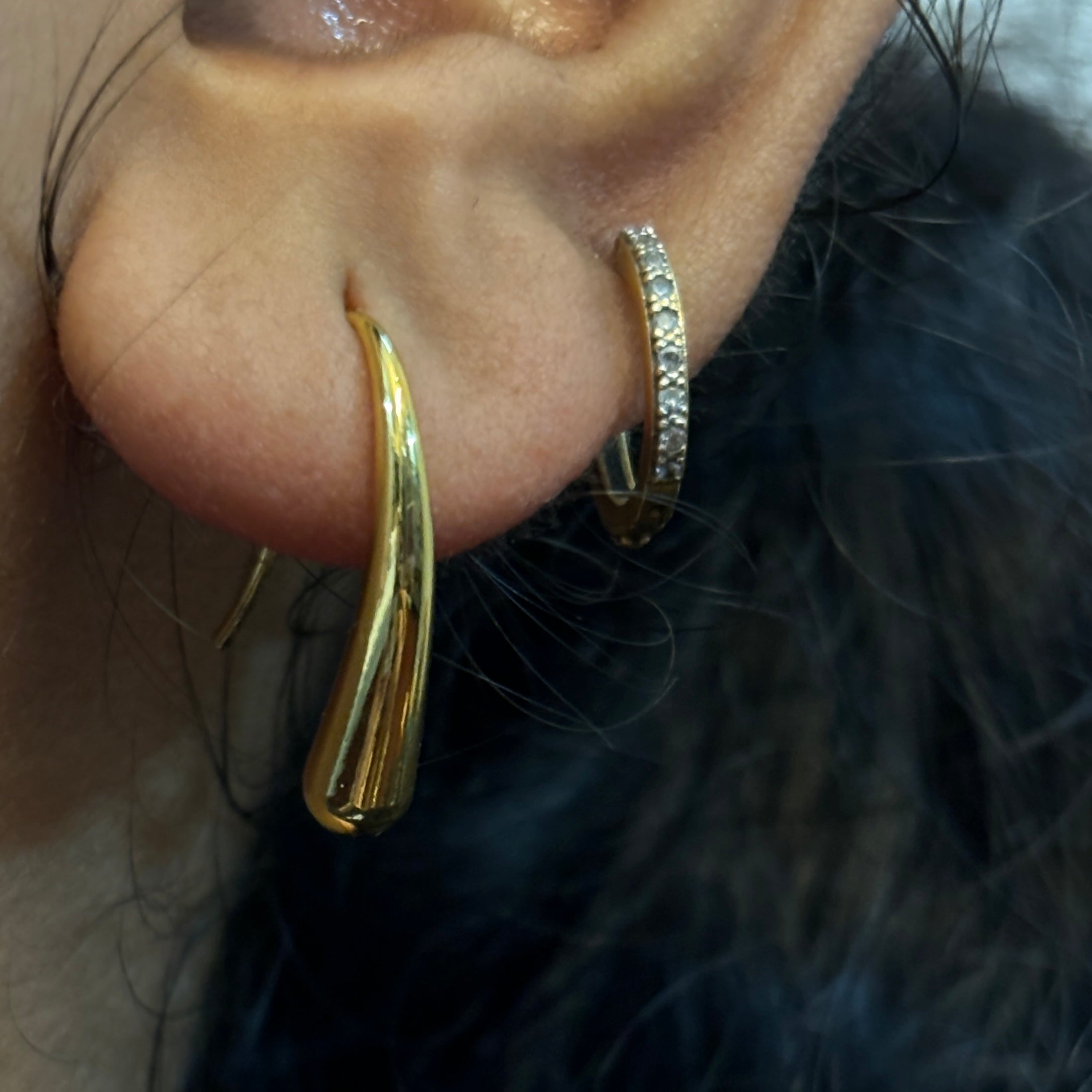 Drop earrings