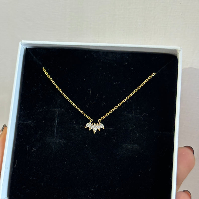 Crown necklace
