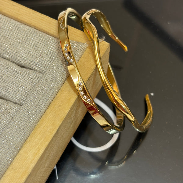 Wavy Bracelet stack