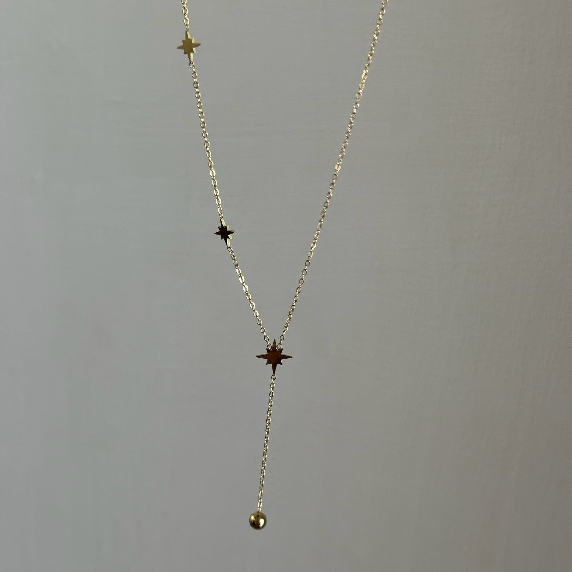Star ball necklace