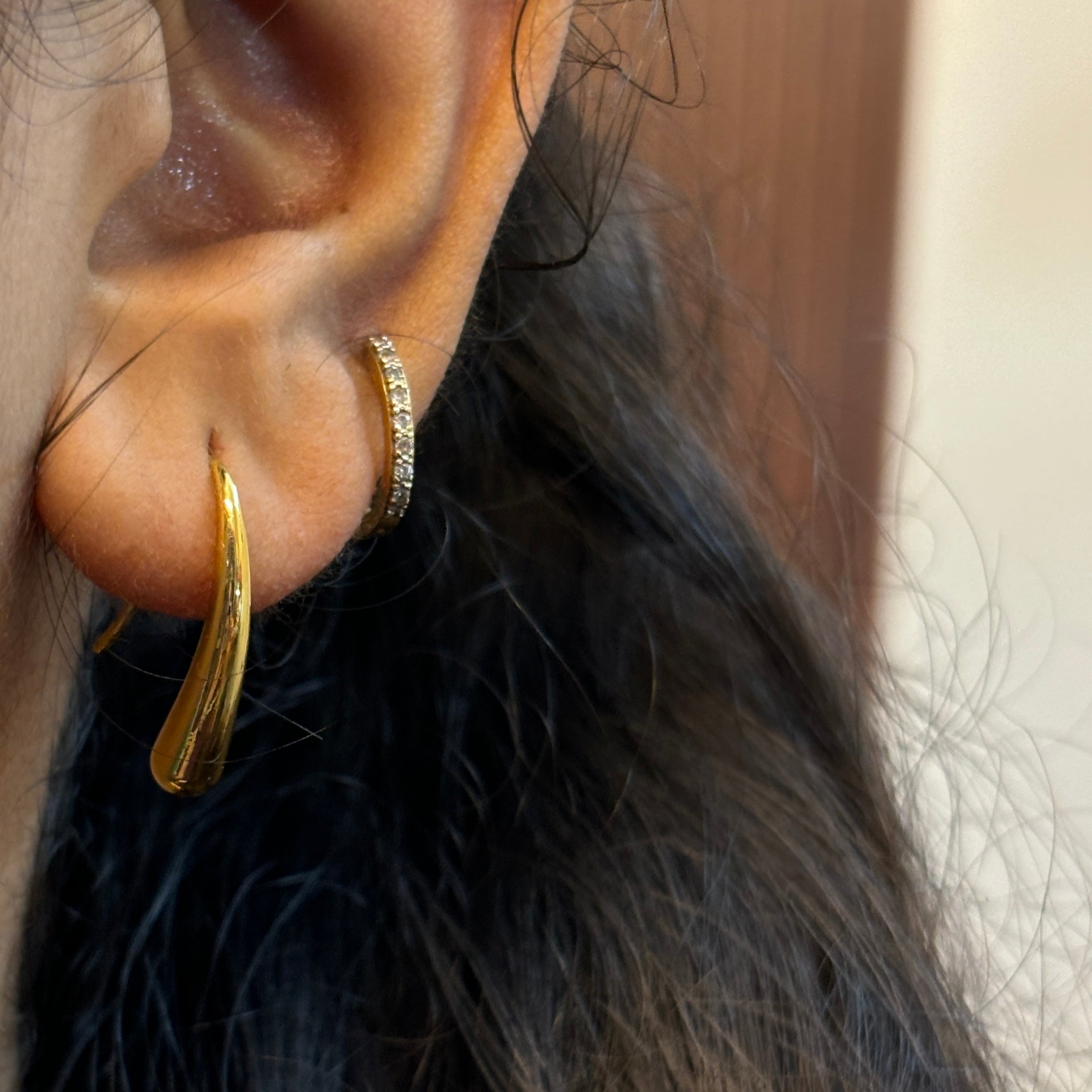 Drop earrings