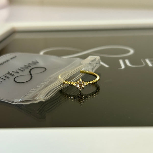 Mini studded ring