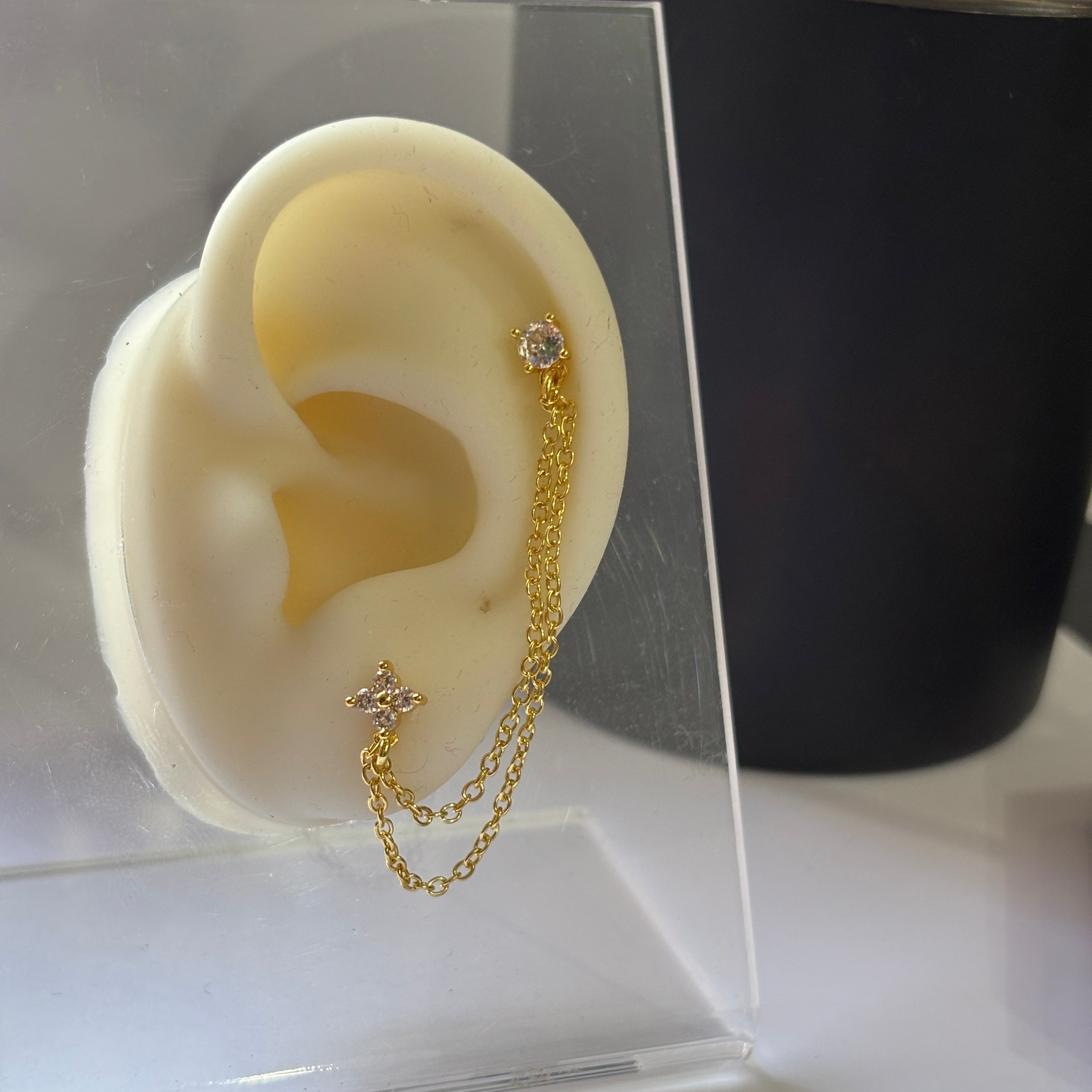 Dainty double piercing earrings (brass)