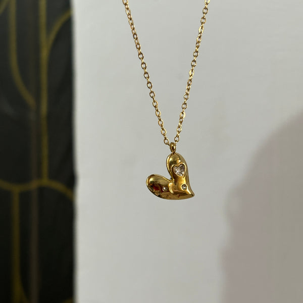 Stella heart necklace