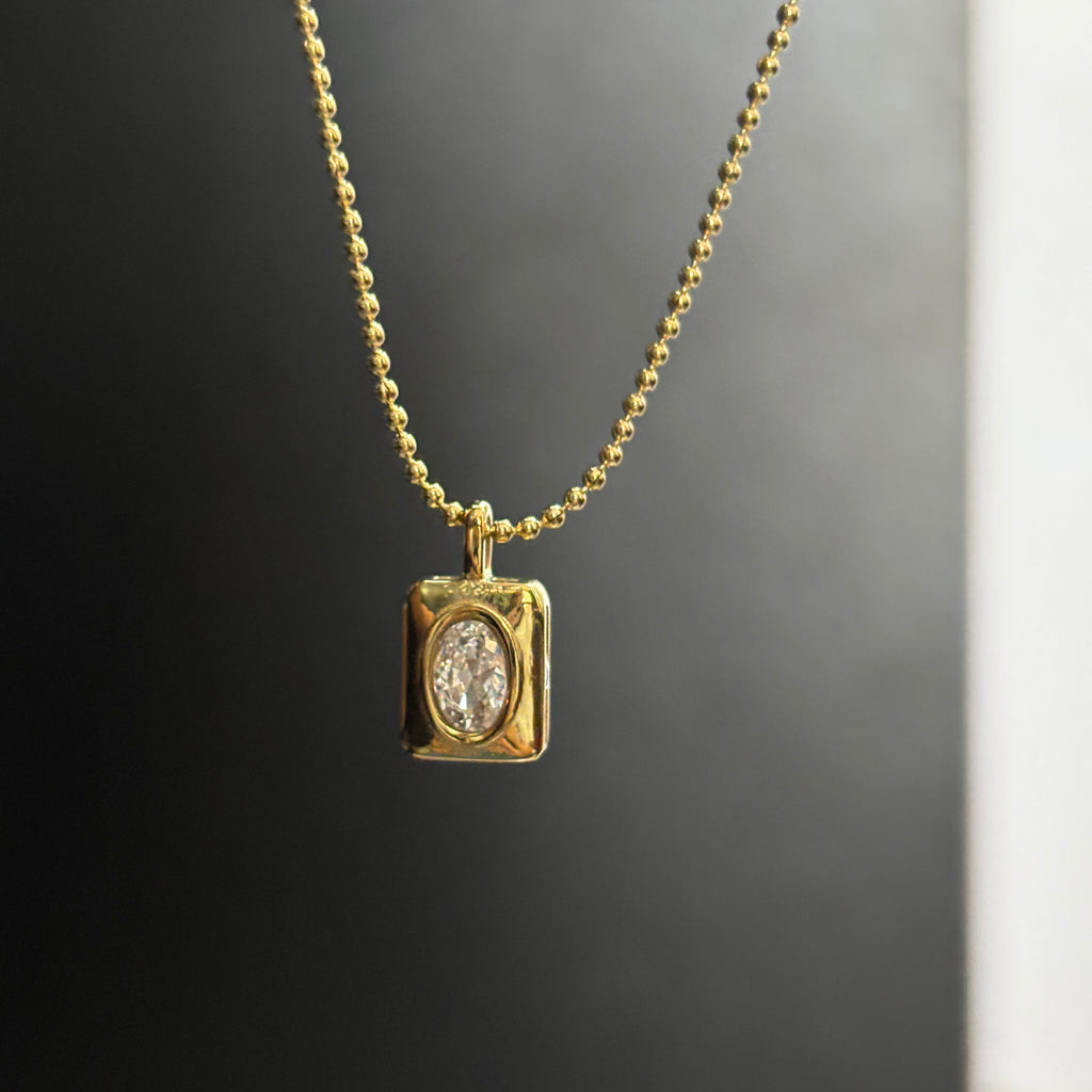 Bella anvi necklace