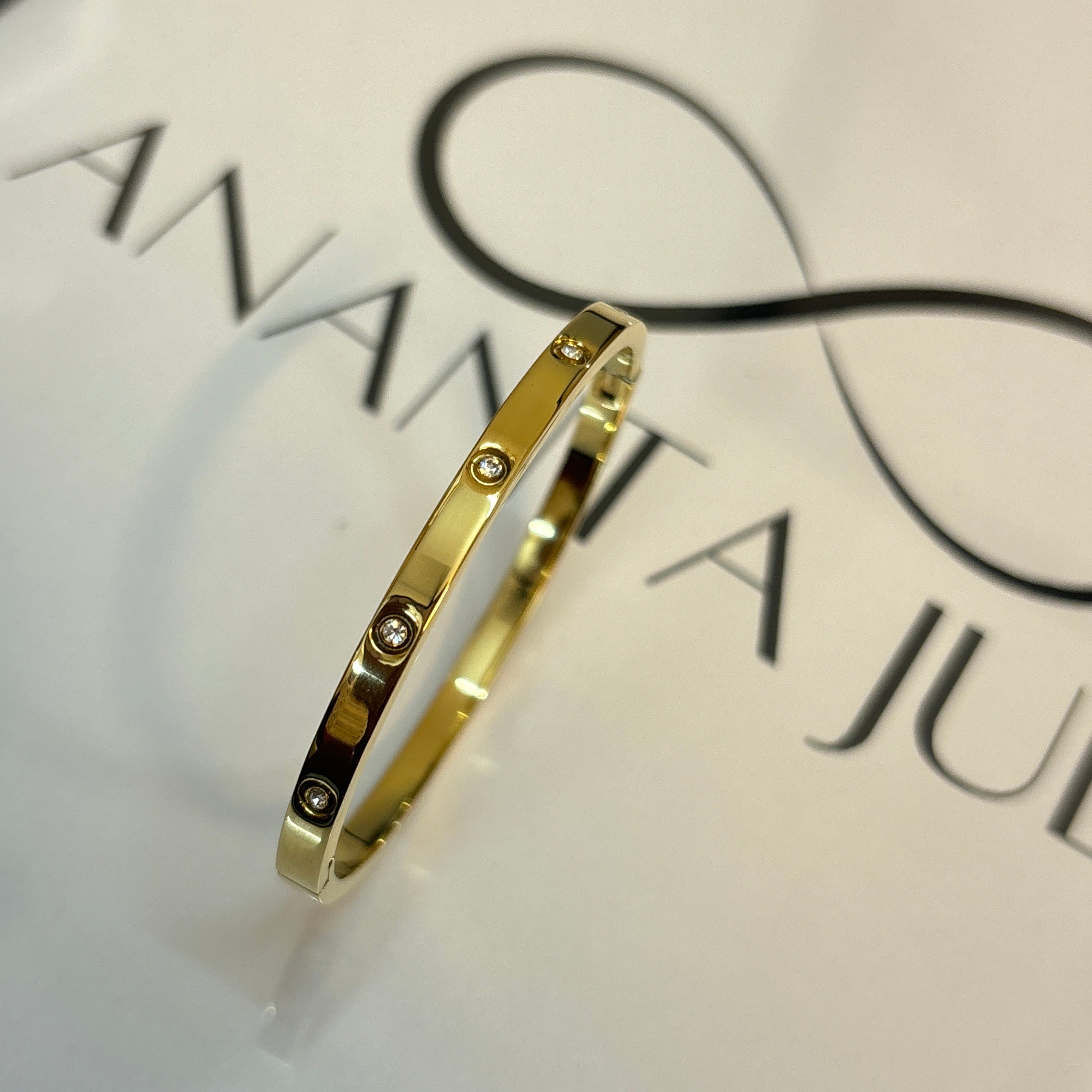 Luv Bracelet  (baby size)