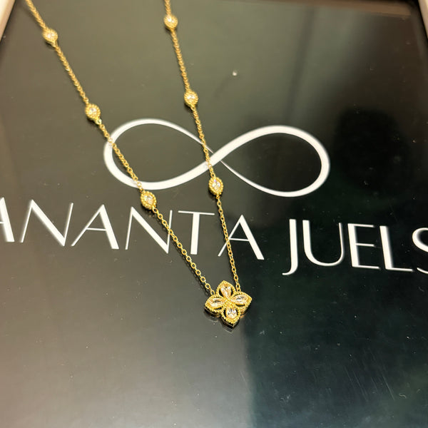 Princess flower necklace