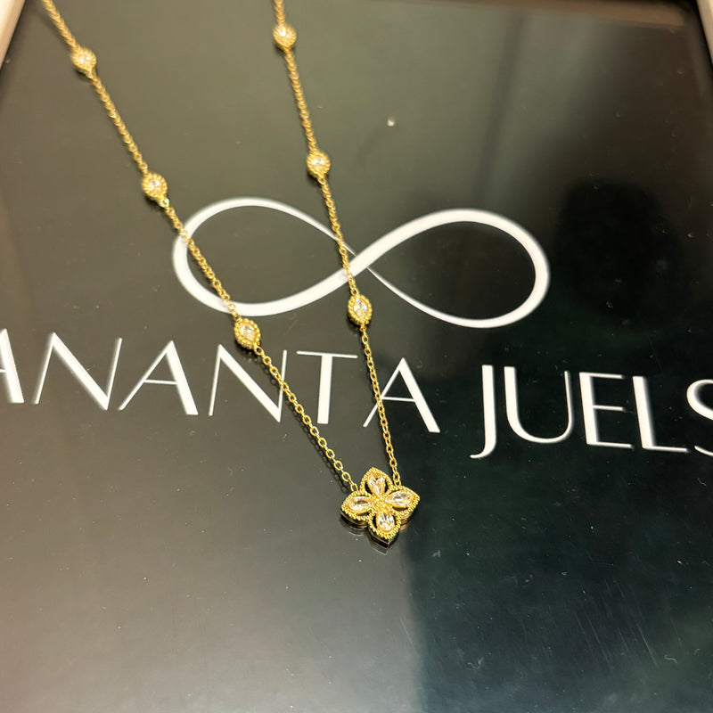 Princess flower necklace