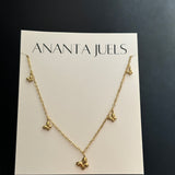 Mia necklace
