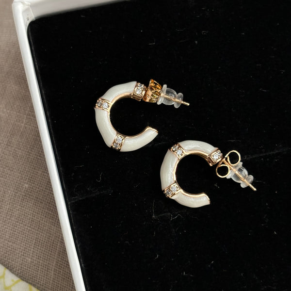Vintage  hoops (white)
