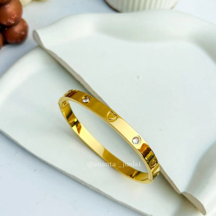 Amore bracelet