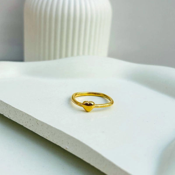 Amore ring