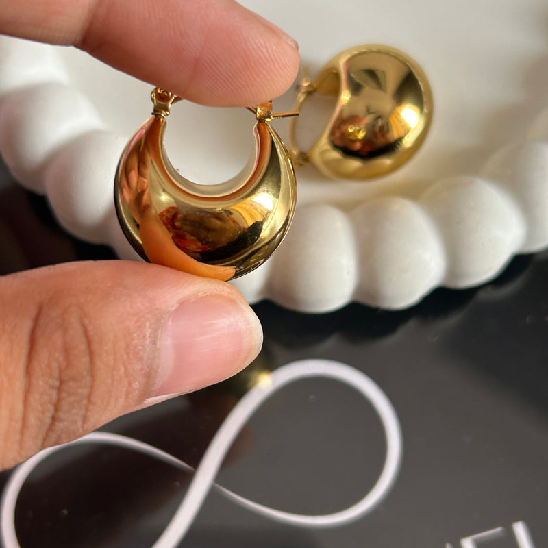 Half moon hollow hoops