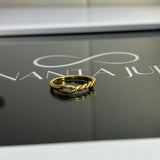 twisted ring
