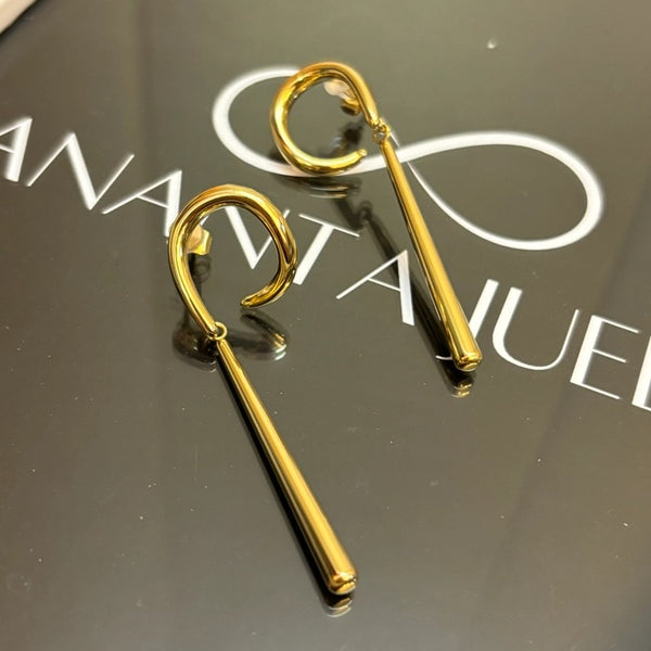 Anvi earrings