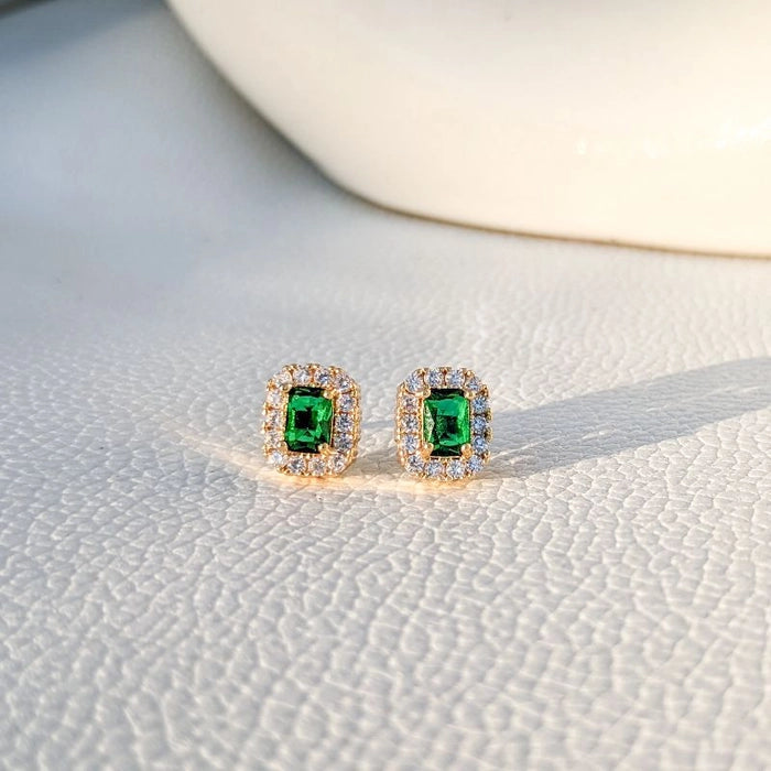Emerald stud earrings