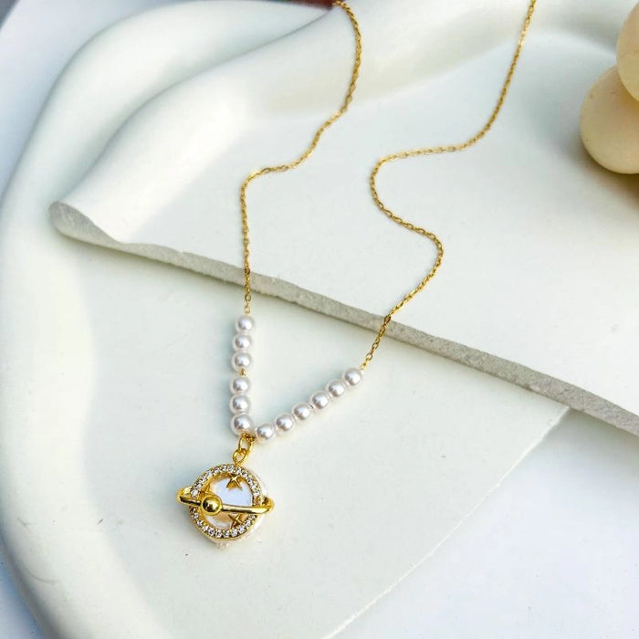 Pearl necklace