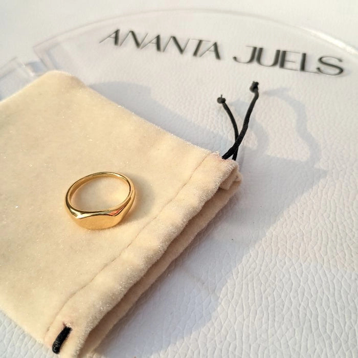 Luca ring