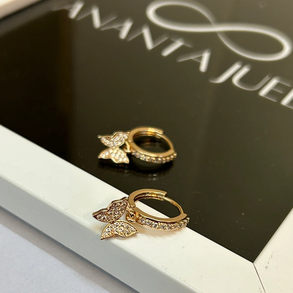 Butterfly hugging earrings
