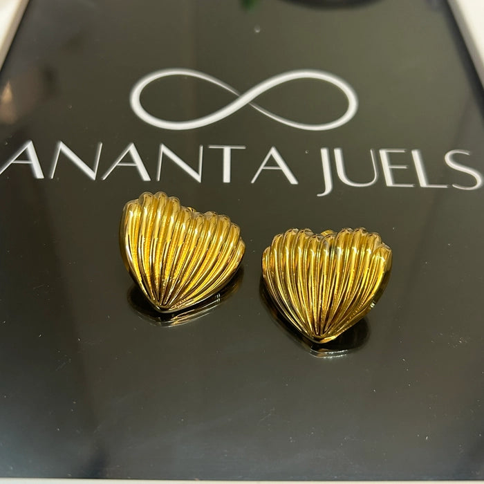 Cara earrings