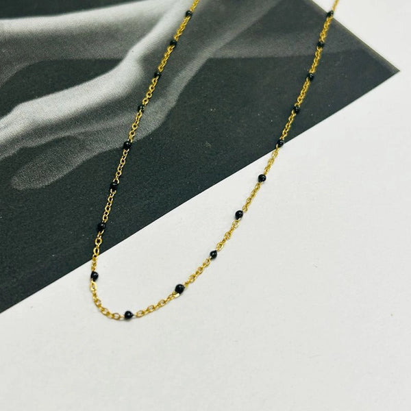 Beaded chain ( black)