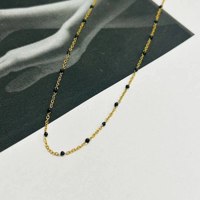 Beaded chain ( black)