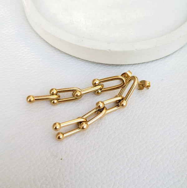 Link chain earrings
