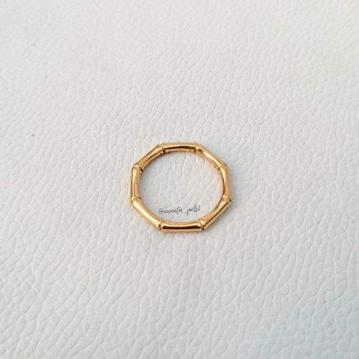 Hexagon ring