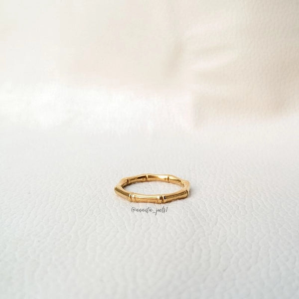 Hexagon ring