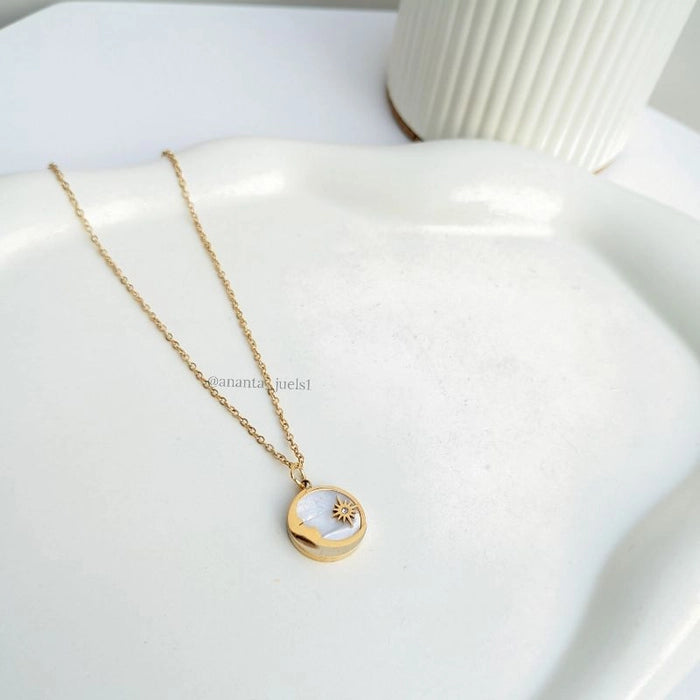 Moon light necklace