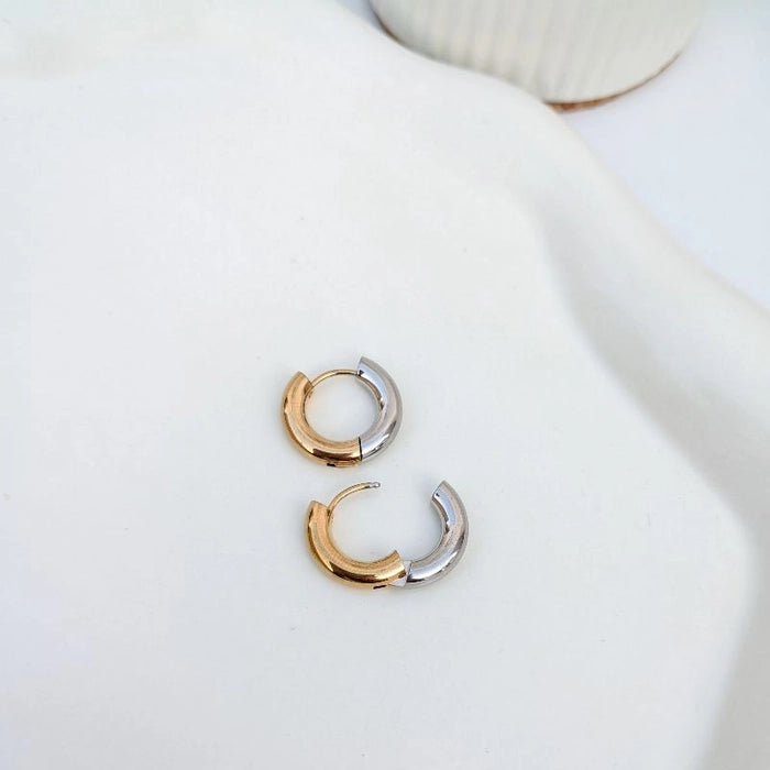 Dual tone hoops