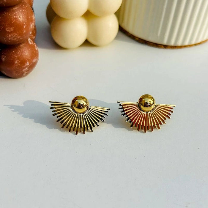 Sun shine studs