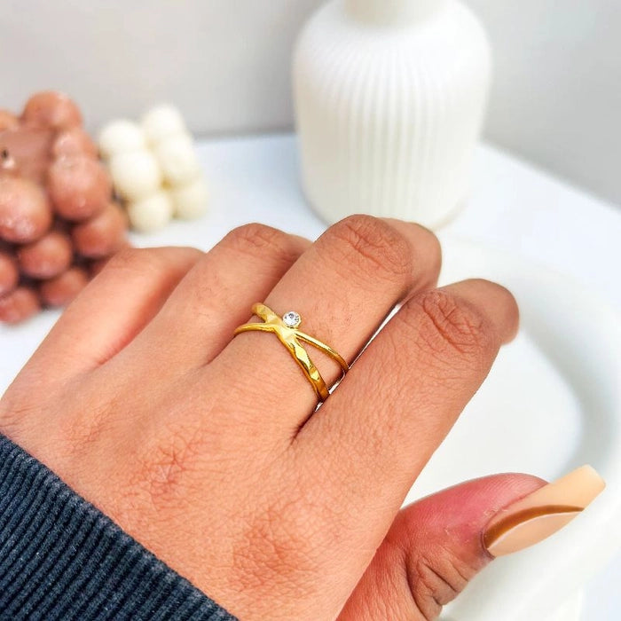 Cross ring