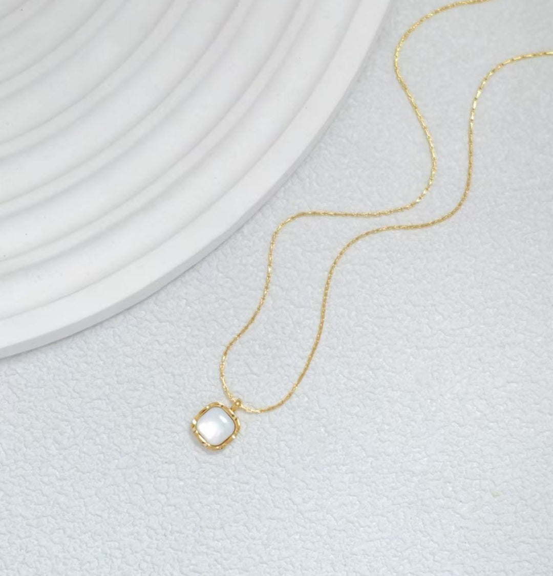 Jenna necklace