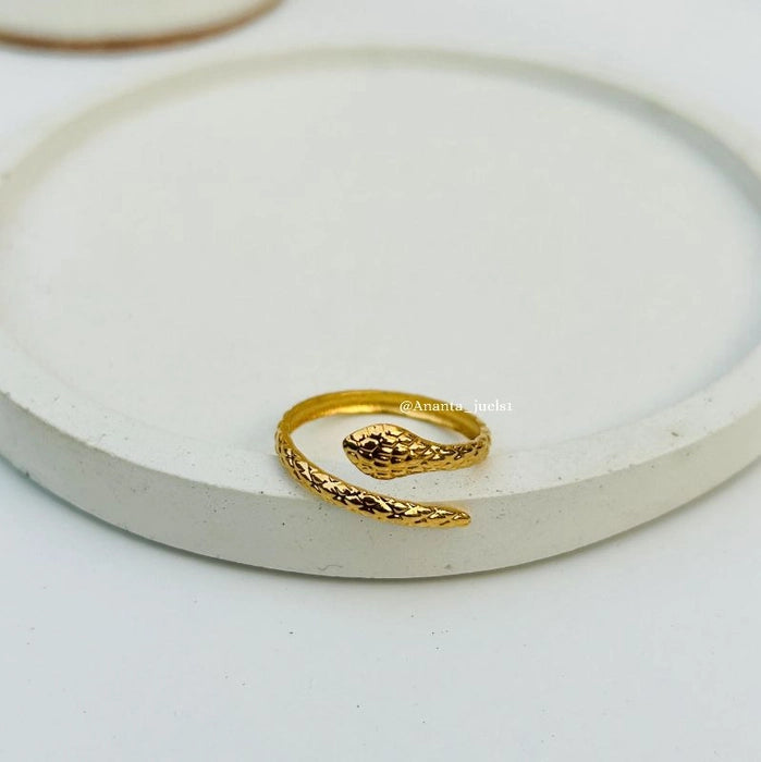 Snake ring