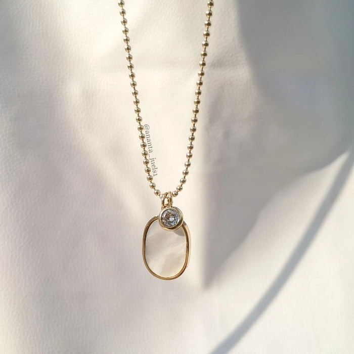 SIA necklace