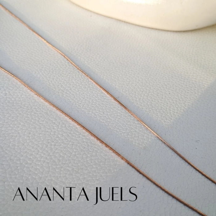 Minimal rose gold chain