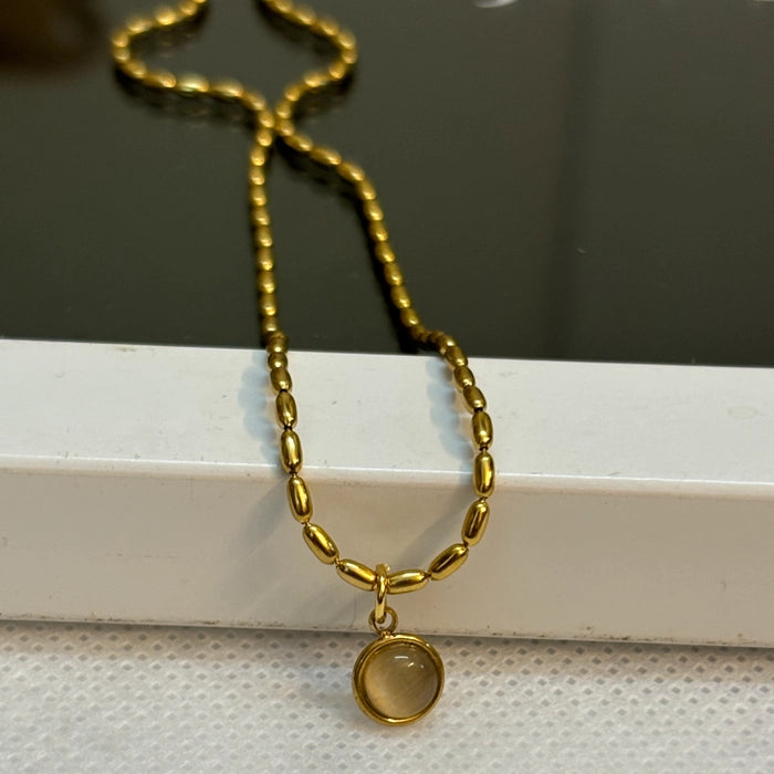 Mini olivia necklace