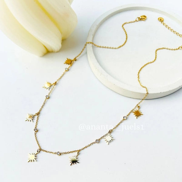 Devina necklace