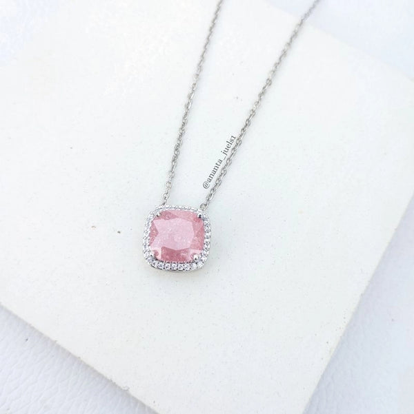 Barbie pink necklace